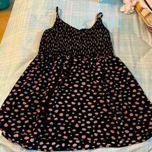 Black and Tan, animal printed Baby Doll Tank. Size Medium. Accordion Type bust